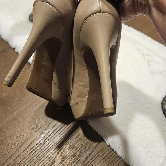 Gianni Bini Neutral High Heel Platform Size 9 - Picture 9 of 9